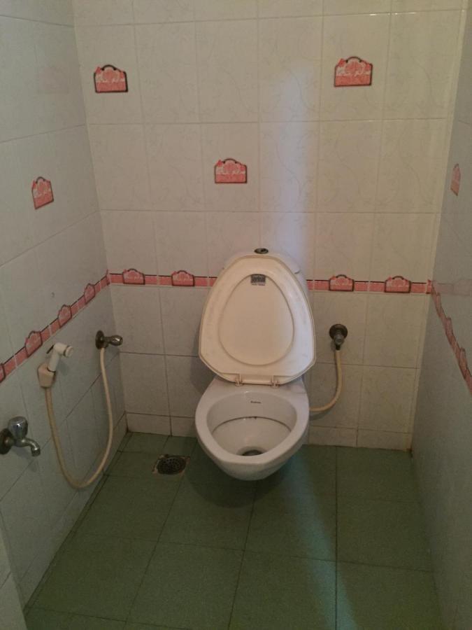 טירופאטי Hotel Suprabath Towers מראה חיצוני תמונה