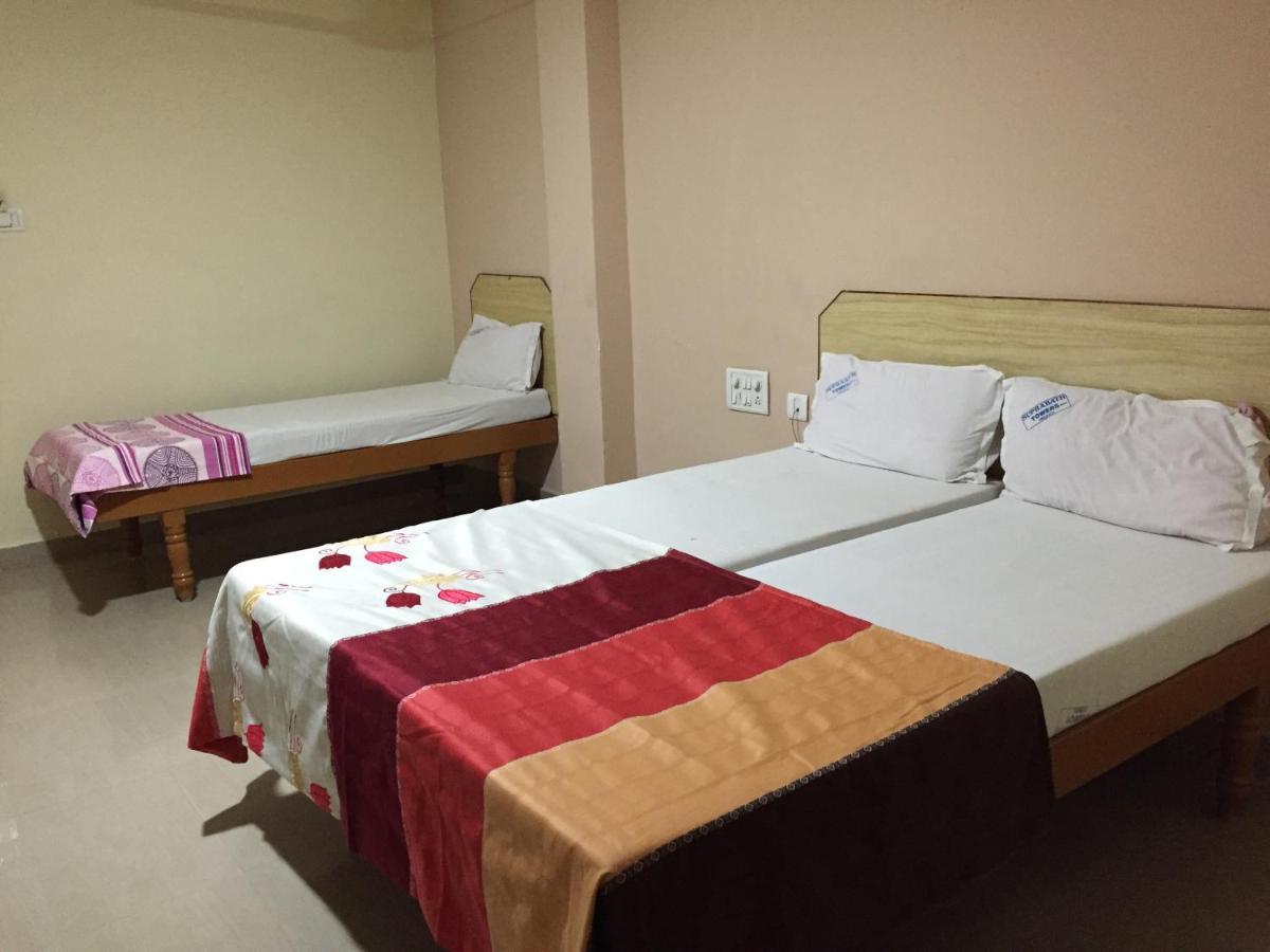 טירופאטי Hotel Suprabath Towers מראה חיצוני תמונה